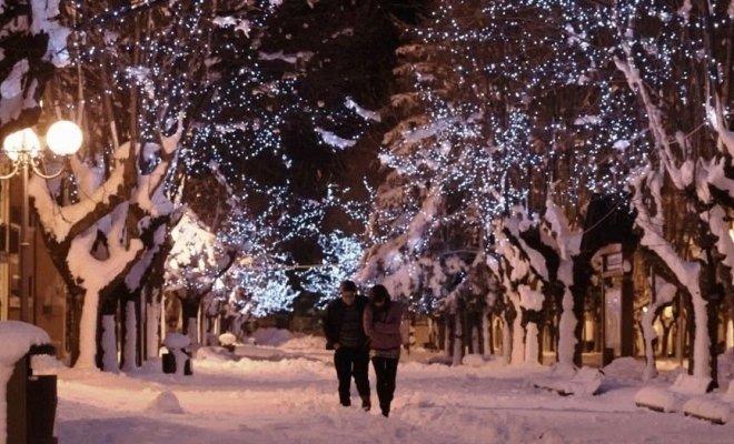 Снег