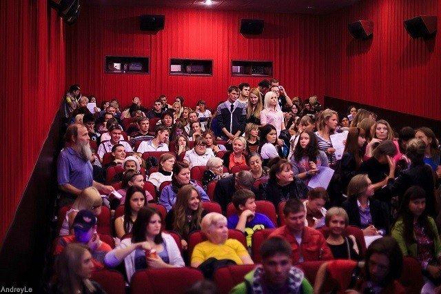 В челябинском кинотеатре «Знамя» стартует КиноКвест. Дарят год бесплатных фильмов