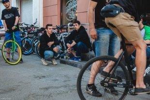 Велосипедисты Челябинска устроили массовый пробег